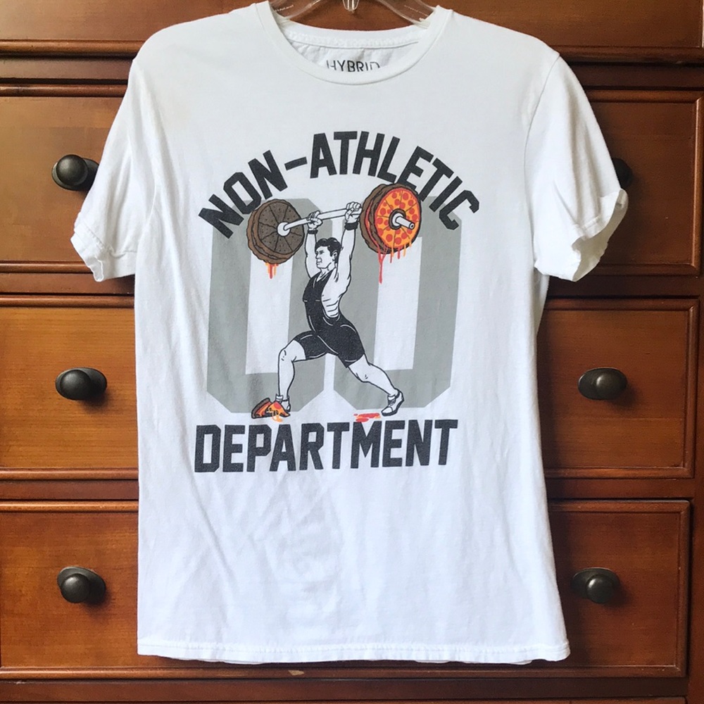 Non Athletic T-shirt